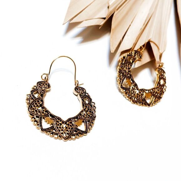 Anthro metal hoop earrings #520 - Picture 1 of 6